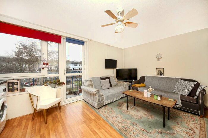 3 Bedroom Maisonette To Rent In Mandarin Court, Edward Street, London, SE8