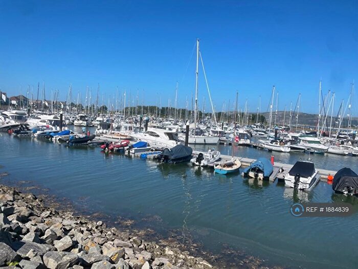 3 Bedroom Semi-Detached House To Rent In Telford Close, Conwy, LL32