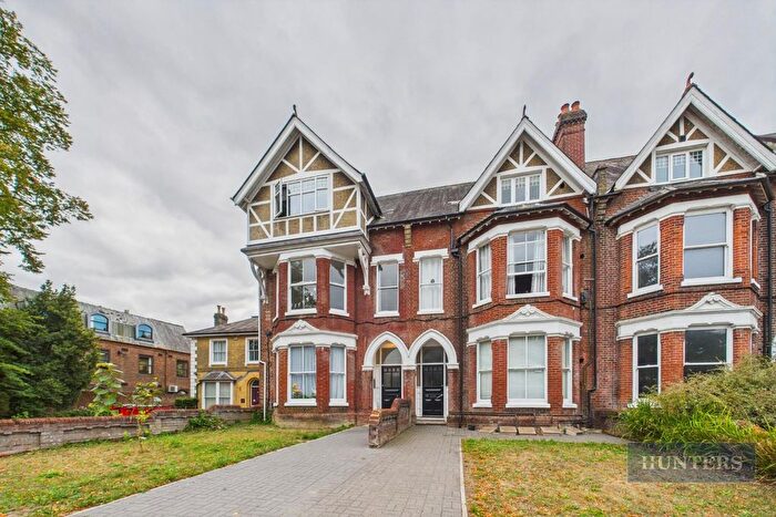 2 Bedroom Flat To Rent In The Avenue, Southampton, SO17