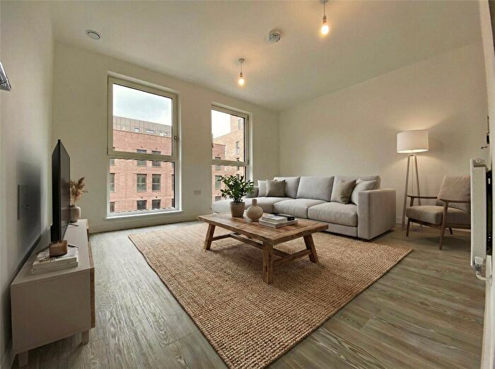 2 Bedroom Flat For Sale In Shipbuilding Way, Upton Park, London, E13