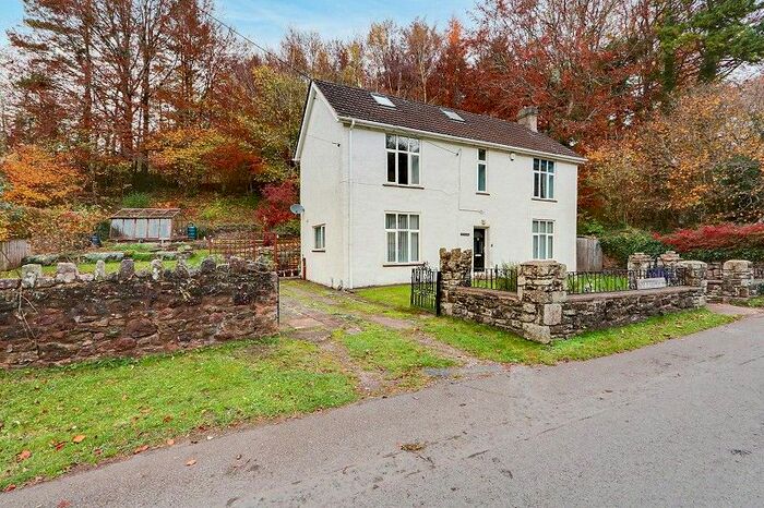 4 Bedroom Detached House For Sale In Whitecliff, Coleford, Gloucestershire. GL16