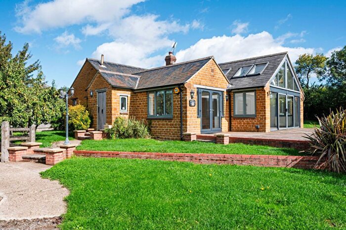 4 Bedroom Detached Bungalow For Sale In Epwell, Rectory Farm, OX15