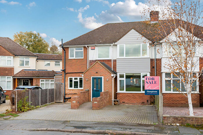 4 Bedroom Semi-Detached House For Sale In Stanhope Close, Wendover, HP22