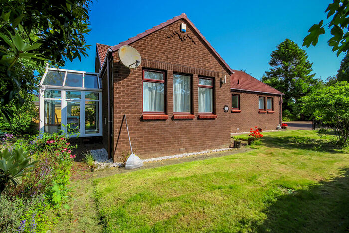 3 Bedroom Detached Bungalow To Rent In Bloom Court, Livingston Village, West Lothian, EH54