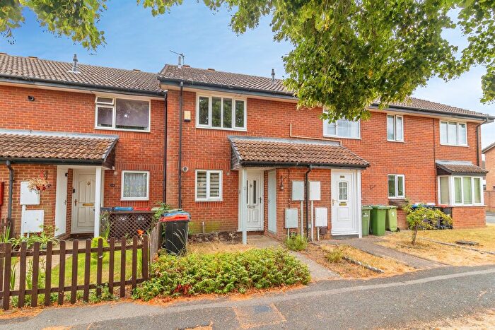 2 Bedroom Terraced House For Sale In Elthorne Way, Newport Pagnell, MK16