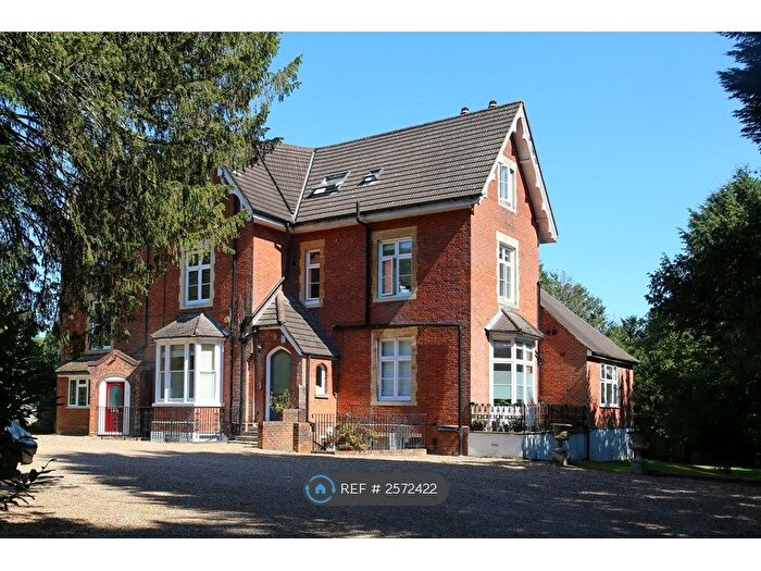 1 Bedroom Flat To Rent In Alders Road, Reigate, RH2