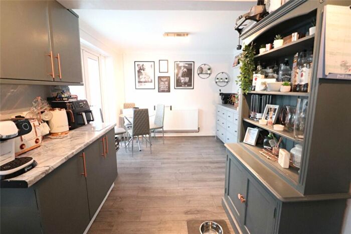 3 Bedroom Terraced House For Sale In Arnull Crescent, Daventry, Northamptonshire, NN11