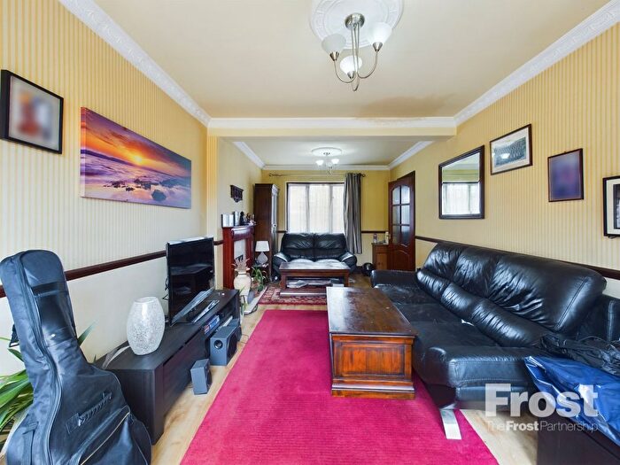 3 Bedroom Terraced House For Sale In Station Crescent, Ashford, Surrey, TW15