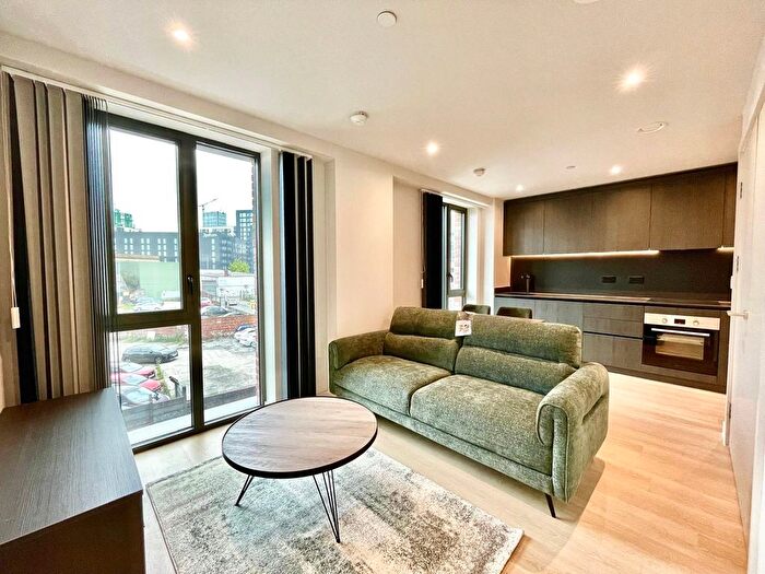 1 Bedroom Flat To Rent In Dutton Street, Manchester, M3