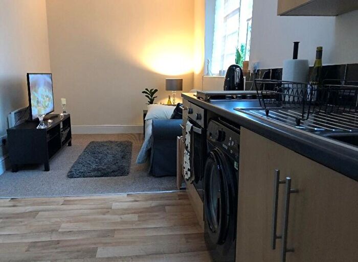 1 Bedroom Apartment To Rent In Ellis House, Melbourne, DE73