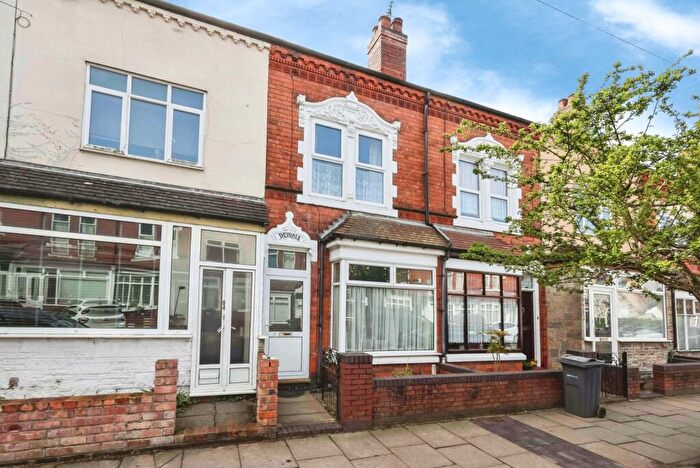 2 Bedroom Terraced House For Sale In Kitchener Road, Selly Park, Birmingham, West Midlands, B29