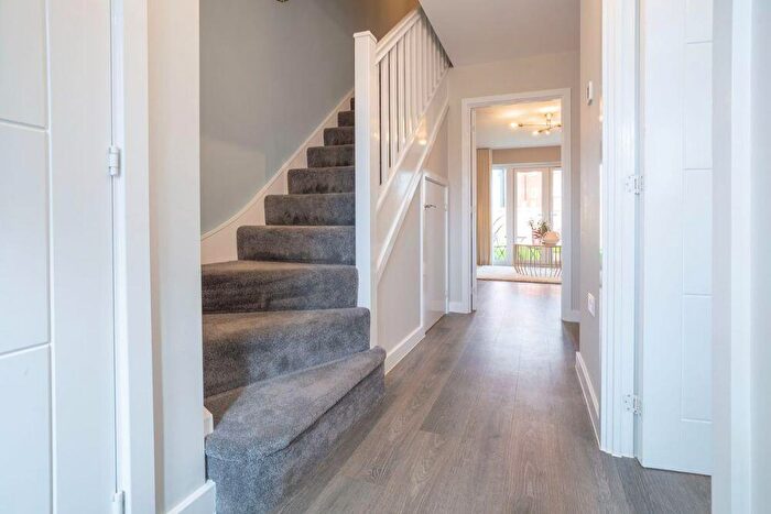 3 Bedroom Semi-Detached House For Sale In Woolhouse Way, Cringleford Norwich, Norfolk, NR4