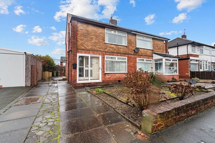 3 Bedroom Semi Detached House For Sale In Cartmel Drive, Rainhill, L35