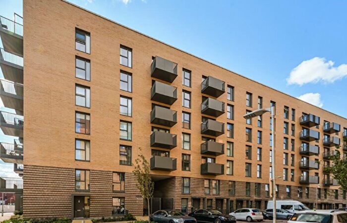1 Bedroom Flat To Rent In Perryfield Way, London, NW9