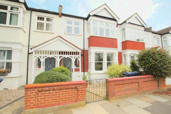 3 Bedroom Terraced House To Rent In Mervyn Road, London, W13