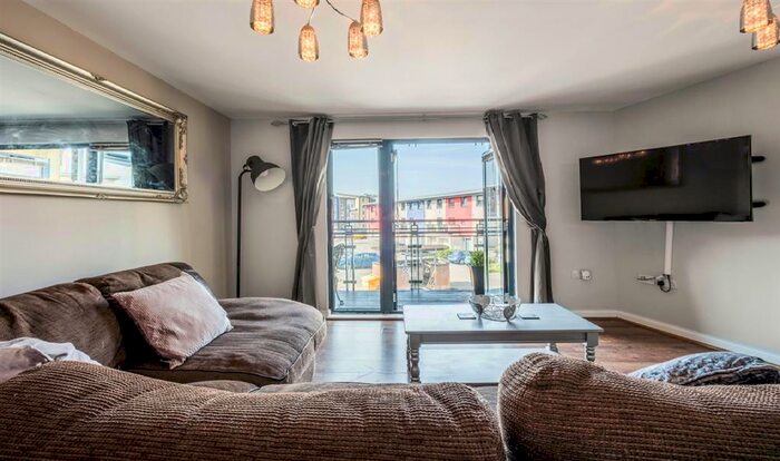 2 Bedroom Apartment To Rent In St Margarets Court, Maritime Quarter, Swansea, SA1