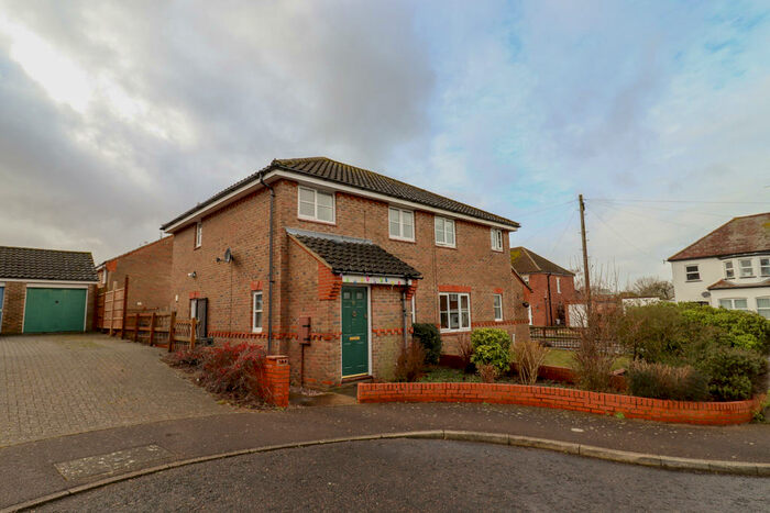 3 Bedroom Semi-Detached House To Rent In Green Road, Newmarket, CB8