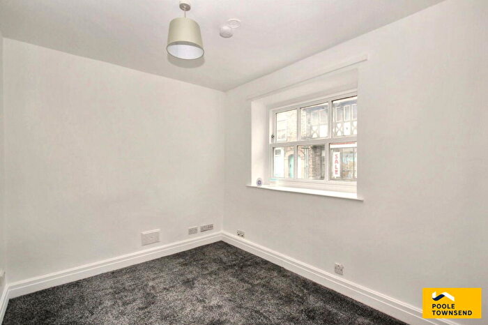 1 Bedroom Flat For Sale In Kirkland, Kendal, LA9