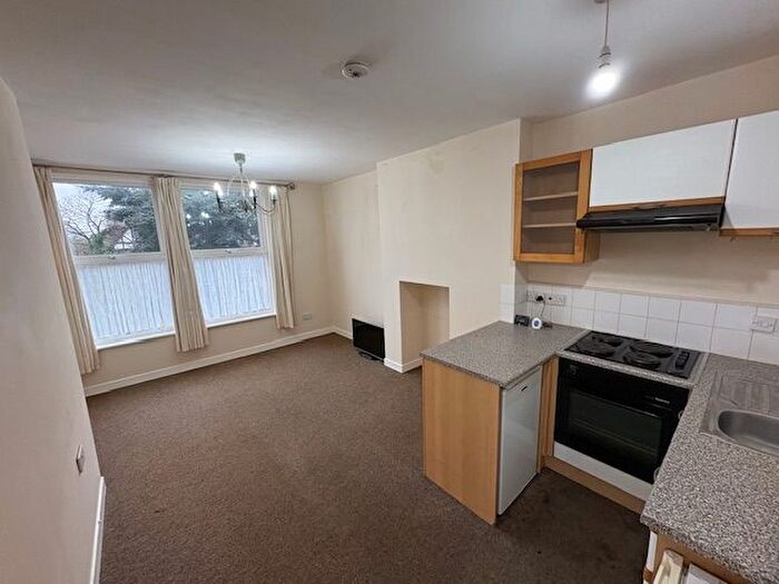 1 Bedroom Flat To Rent In Stafford Road, Bloxwich, WS3