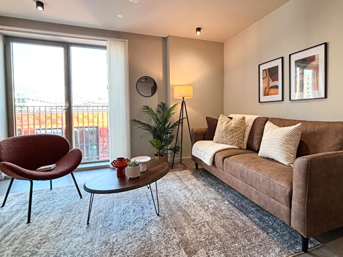 2 Bedroom Apartment For Sale In Hulme Hall Road, Manchester, M15