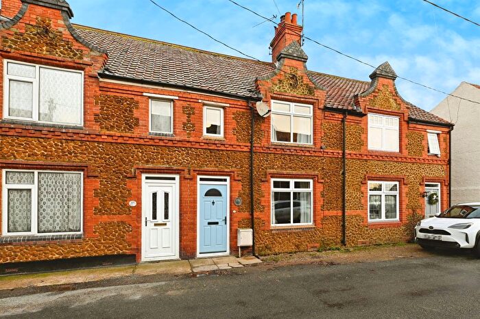 3 Bedroom Terraced House For Sale In Station Road, Snettisham, King's Lynn, PE31