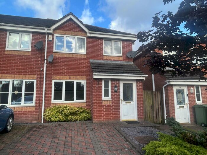 3 Bedroom House To Rent In Red Cedar Park, Darcy Lever, BL2