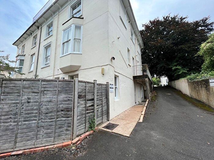 1 Bedroom Flat To Rent In Wellington Road, Brighton, BN2