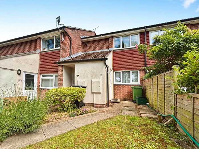 1 Bedroom Apartment For Sale In Knowsley Road, Tilehurst, Reading, RG31