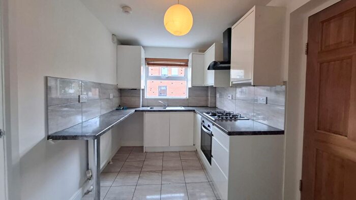 2 Bedroom Flat To Rent In Danes Gate, Harrow, HA1
