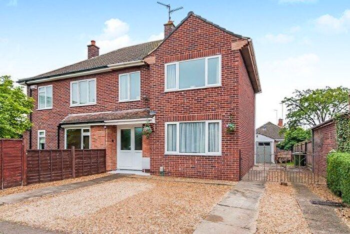 3 Bedroom Property To Rent In Corfe Avenue, Peterborough, PE4