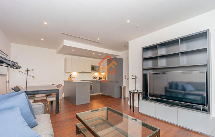 1 Bedroom Flat To Rent In Maine Tower, Harbour Way, Canary Wharf, London, E14