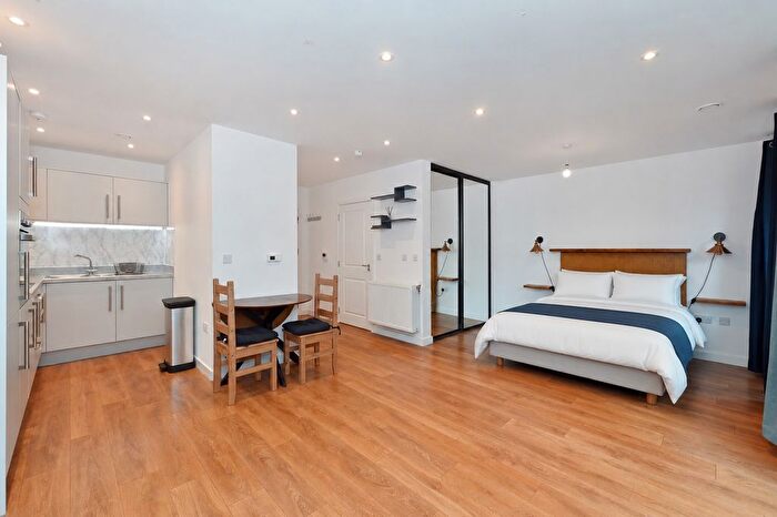 Studio To Rent In Mahindra Way, Beckton, London, E6