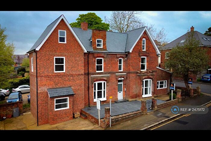 2 Bedroom Flat To Rent In Stuart Lodge, High Wycombe, HP13