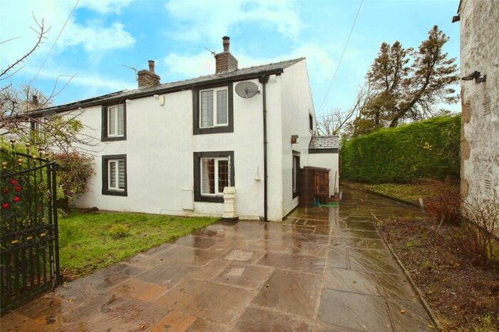 2 Bedroom End Of Terrace House For Sale In Clitheroe Road, Knowle Green, Preston, Lancashire, PR3