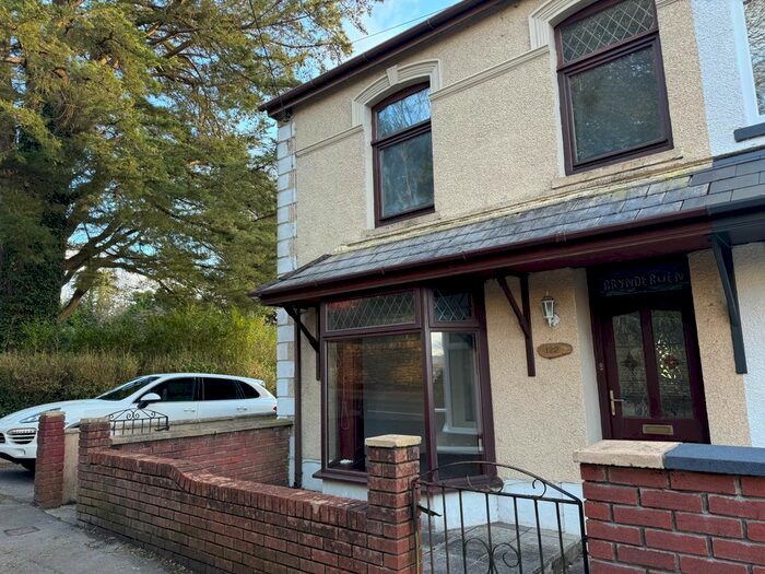 3 Bedroom End Of Terrace House To Rent In Bolgoed Road, Pontarddulais, SA4
