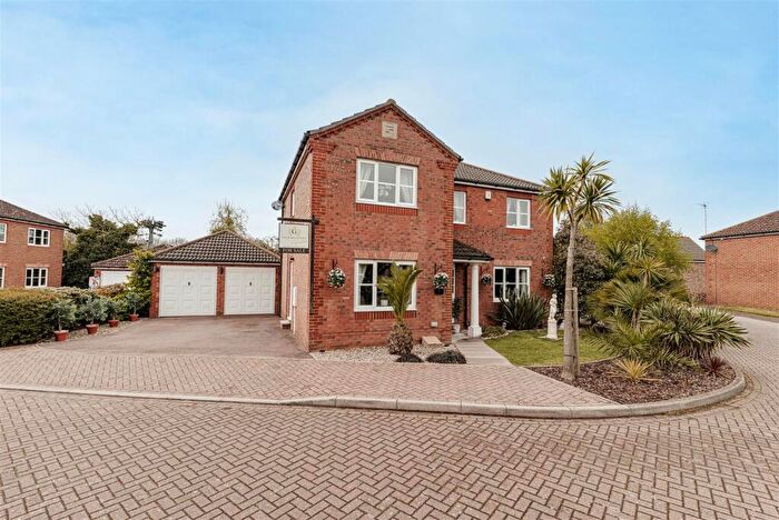 4 Bedroom Detached House For Sale In Nursery Gardens, Broadstairs, CT10