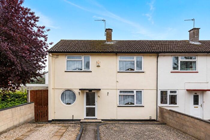 3 Bedroom End Of Terrace House For Sale In Barns Road, Oxford, OX4