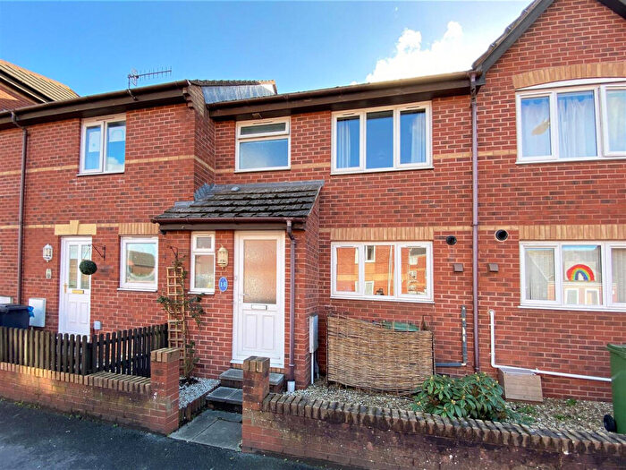 3 Bedroom Terraced House For Sale In Smiths Court, Exeter, EX2