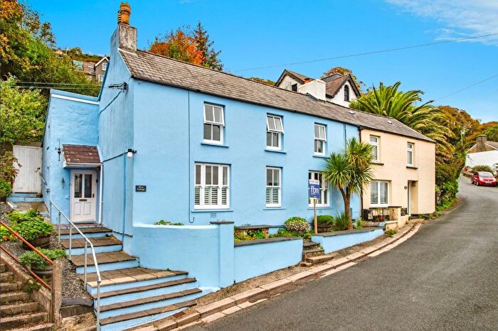 4 Bedroom Semi Detached House For Sale In New Hill, Goodwick, Pembrokeshire, SA64