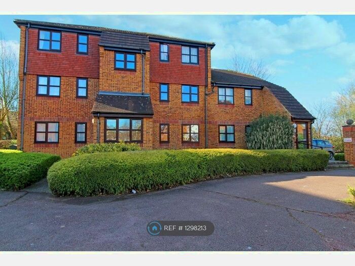 1 Bedroom Maisonette To Rent In Marmet Avenue, Letchworth Garden City SG6