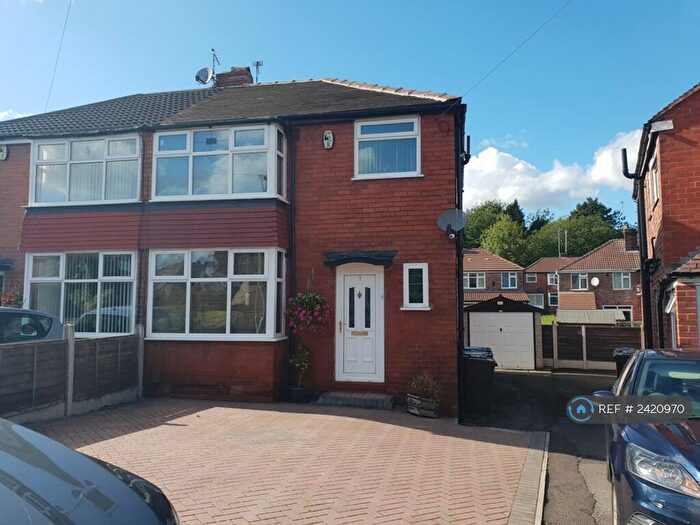 3 Bedroom Semi-Detached House To Rent In Dovedale Avenue, Prestwich, Manchester, M25
