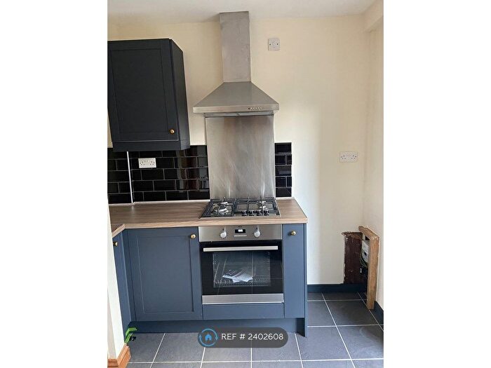 3 Bedroom Terraced House To Rent In Milcote Road, Birmingham, B29