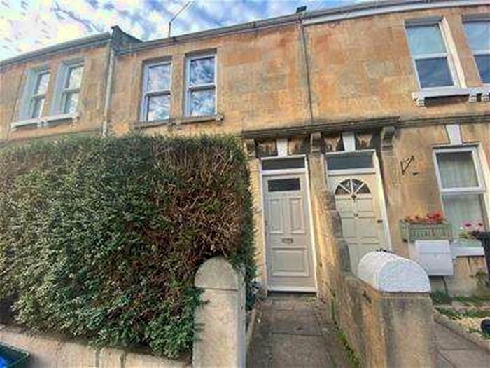 5 Bedroom Property To Rent In Coronation Avenue, BA2