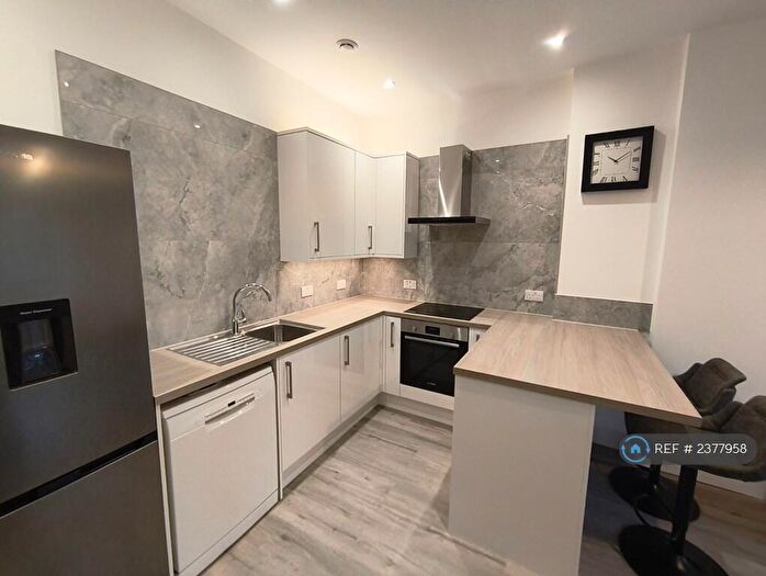 1 Bedroom Flat To Rent In Watson Crescent, Edinburgh, EH11