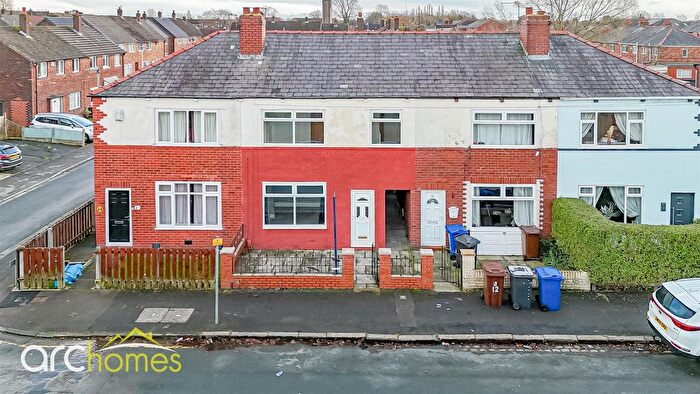 3 Bedroom Mews For Sale In Coniston Road, Hindley, Wigan, WN2