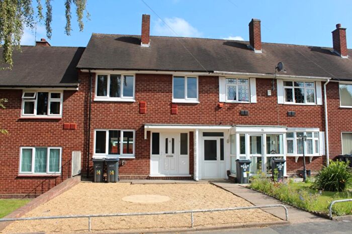 3 Bedroom Terraced House To Rent In Hadlow Croft, Birmingham, B33