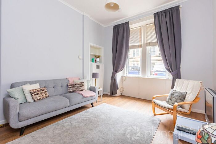 1 Bedroom Flat To Rent In Dean Park Street, Edinburgh, EH4