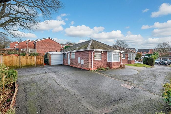 2 Bedroom Detached Bungalow For Sale In Cranham Close, Redditch, B97