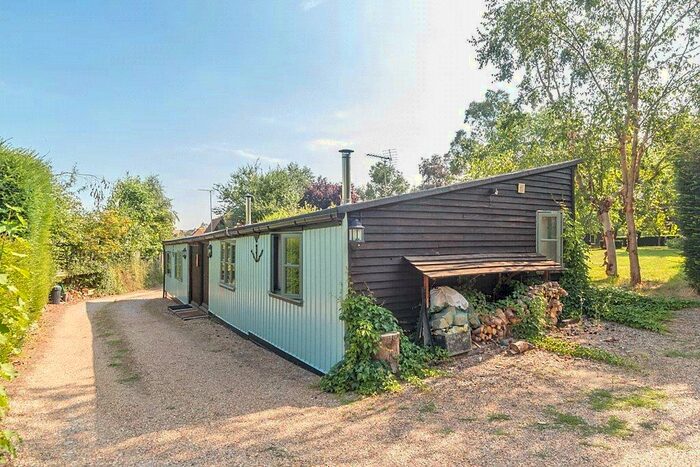 1 Bedroom Bungalow To Rent In Lynsted Cottage, Lynsted Court, Sittingbourne, Kent, ME9