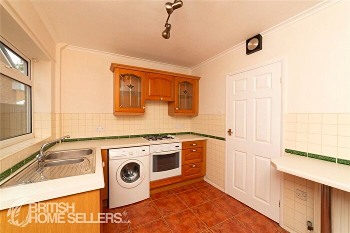 2 Bedroom Bungalow For Sale In Weetman Avenue, Church Warsop, Mansfield, Nottinghamshire, NG20